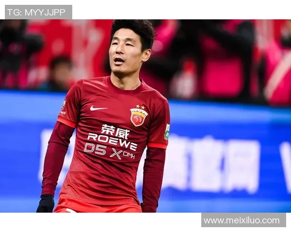 足球明星热议中国球迷的热情与支持对足球发展的重要性 足球明星热议中国球迷的热情与支持对足球发展的重要性